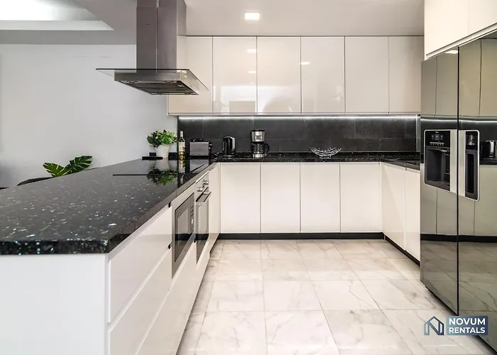 Apartament Luxurious Beachside In The Heart Of Puente *