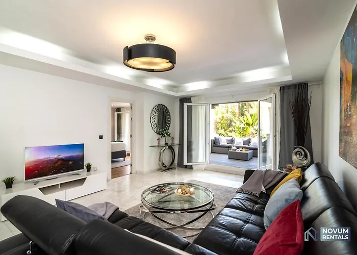 Апартаменты Luxurious Beachside In The Heart Of Puente *